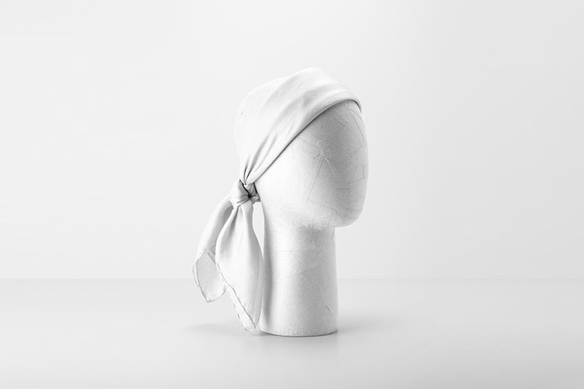 موکاپ روسری (۳عدد) لایه باز