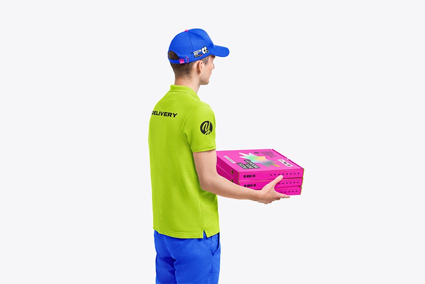موکاپ جعبه پیتزا و لباس فرم